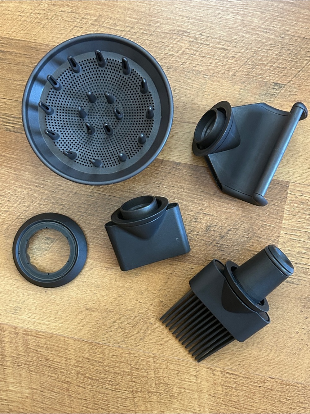 EUC authentic Dyson Supersonic Lot of 5 Hairdryer Attachments